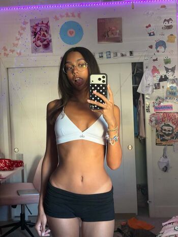 Full leaked Ttahlula page private onlyfans photo