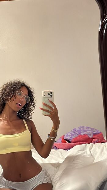 Full leaked Ttahlula private onlyfans photo