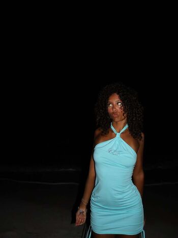 Full leaked Ttahlula private onlyfans photo