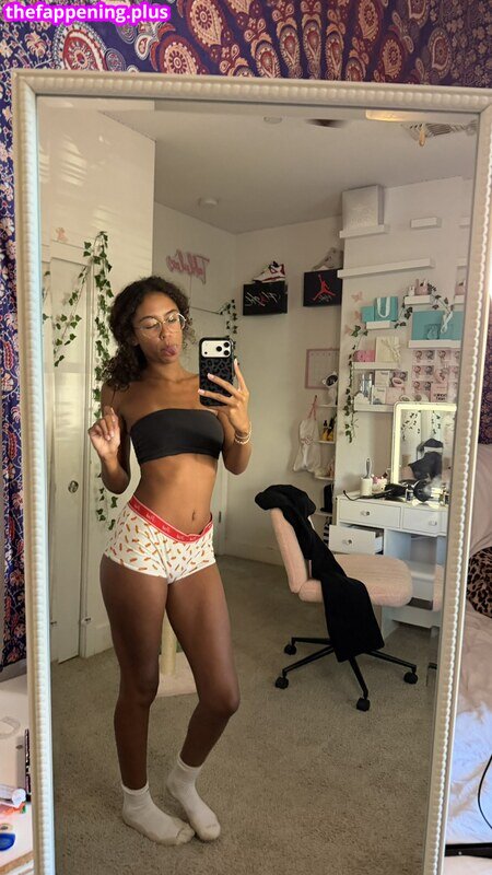 https: / ttahlula Nacktes OnlyFans Foto #214