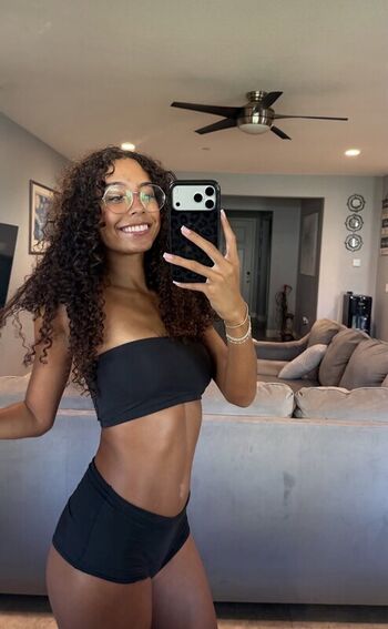 Full leaked Ttahlula page private onlyfans photo