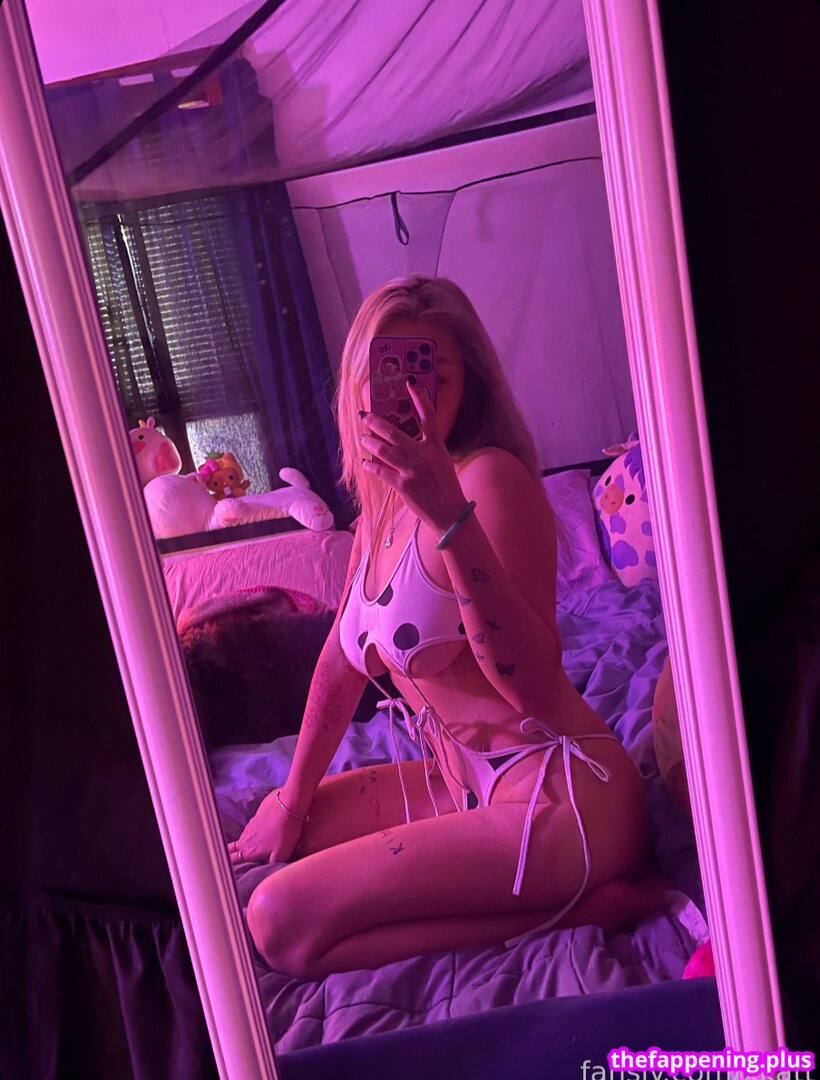 Ttakx / iamcardib Nahá OnlyFans fotografie #16