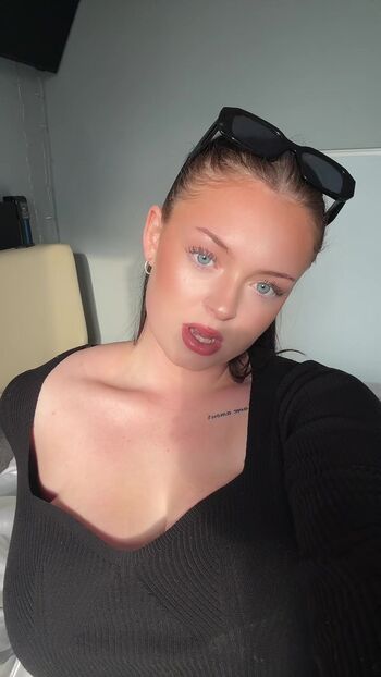 Full leaked Ttayallyles nudes private onlyfans photo