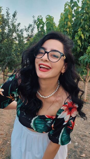 Full leaked Turkish girls page private onlyfans photo