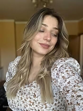 Full leaked Turkish girls page private onlyfans photo