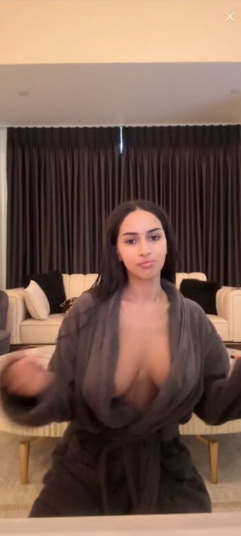 Full leaked Turkish girls page private onlyfans photo