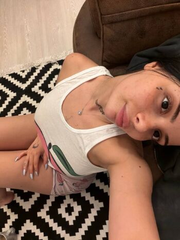 Full leaked Turkish girls page private onlyfans photo