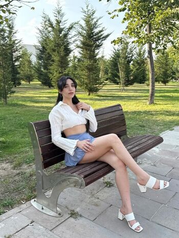 Full leaked Turkish girls page private onlyfans photo