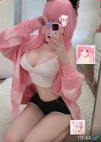 Full leaked Turkish girls private onlyfans photo