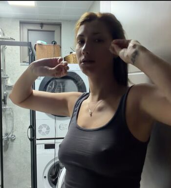 Full leaked Turkish girls private onlyfans photo