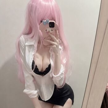 Full leaked Turkish petite girl private onlyfans photo