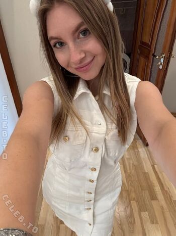 Full leaked Tutti fruity page private onlyfans photo