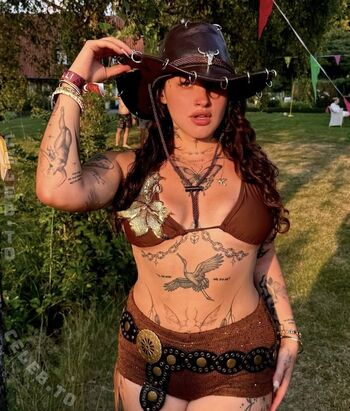 Full leaked Tuttilicious private onlyfans photo