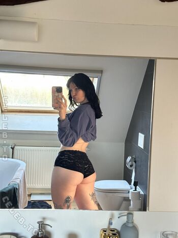 Full leaked Tweetylau page private onlyfans photo