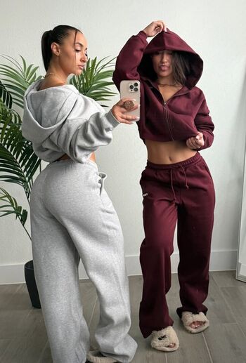 Full leaked Twinsb fit private onlyfans photo