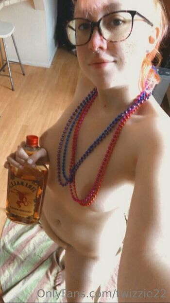 Full leaked Twizzie private onlyfans photo