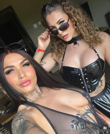 twoinkeddolls