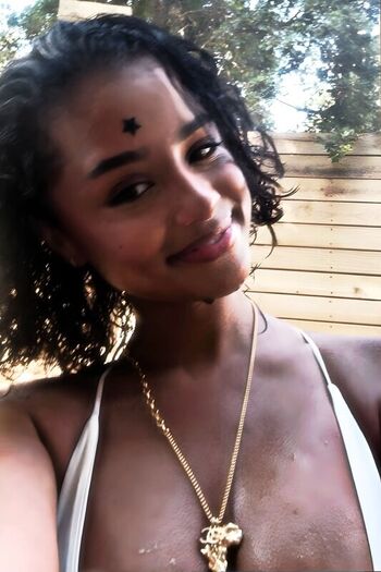 Full leaked Minakshie sethii/ private onlyfans photo