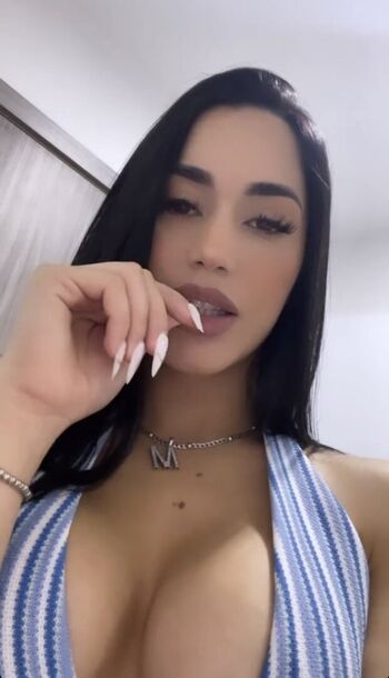 Full leaked Ulovemel private onlyfans photo