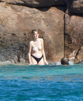 Full leaked Uma thurman page private onlyfans photo