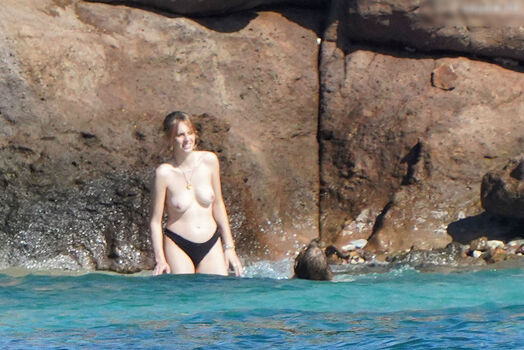 Full leaked Uma thurman private onlyfans photo