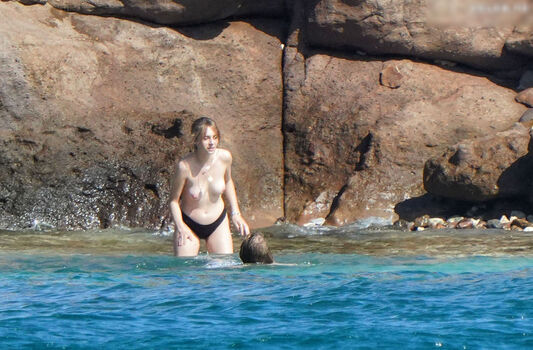 Full leaked Uma thurman private onlyfans photo