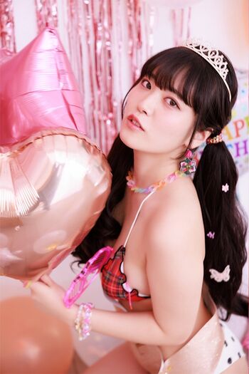 Full leaked Umi shinonome page private onlyfans photo