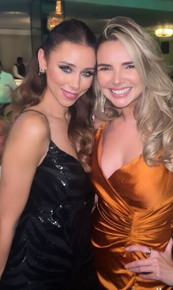 Full leaked Una healy private onlyfans photo
