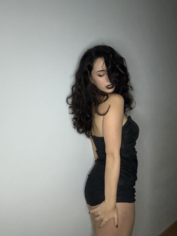 Full leaked Unasemplicefra page private onlyfans photo