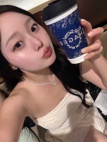 Full leaked Unaunayuuna private onlyfans photo