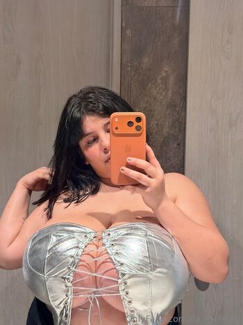 Full leaked Unoresidentk page private onlyfans photo