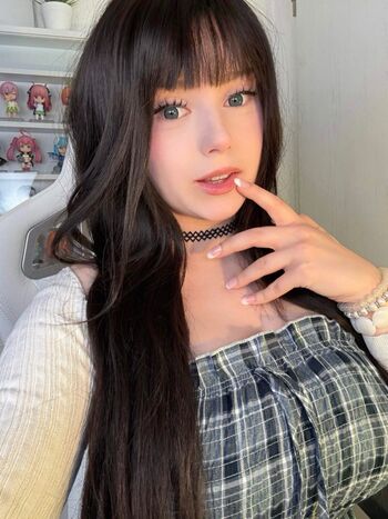 Full leaked Upminaa  page private onlyfans photo