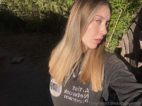 Full leaked Urbabyemily private onlyfans photo