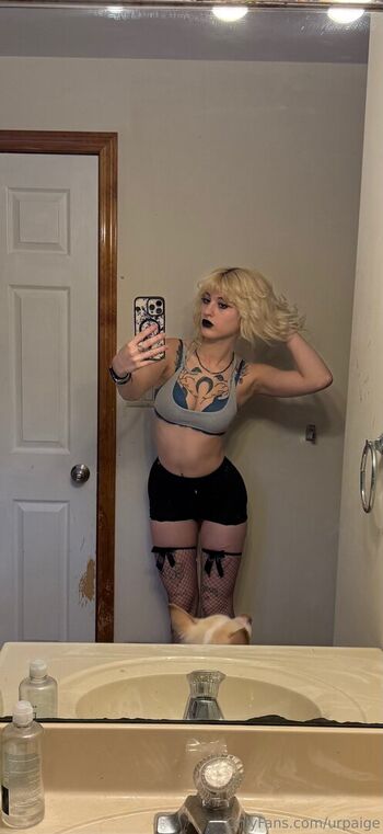 Full leaked Urlunaa private onlyfans photo