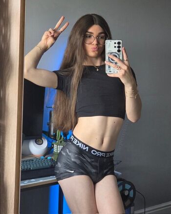 Full leaked Urprettykitty private onlyfans photo