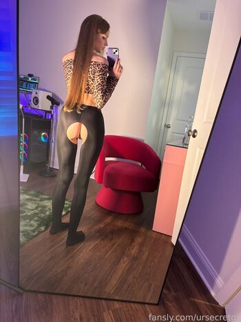 Full leaked Ursecretgirlfriend private onlyfans photo