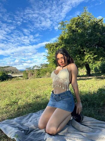 Full leaked Uwujennn private onlyfans photo