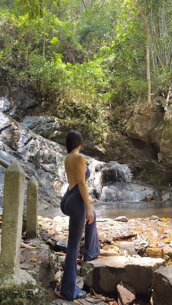 Full leaked Vahide bulu private onlyfans photo