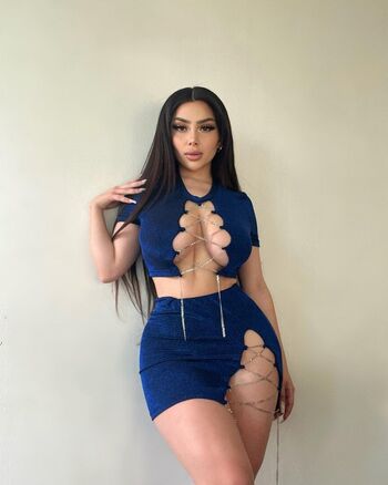 Full leaked Vaimonroe private onlyfans photo