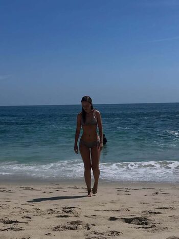 Full leaked Valentiinarose private onlyfans photo