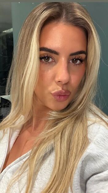 Full leaked Valentina di rocco private onlyfans photo