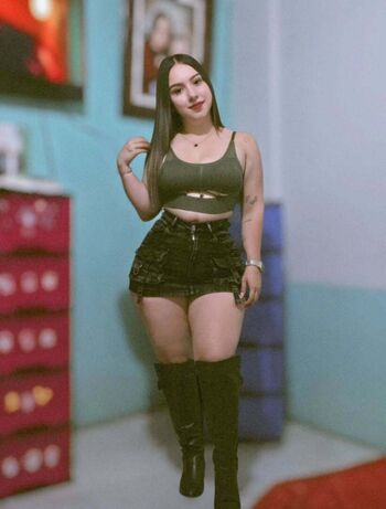 Full leaked Valeri private onlyfans photo