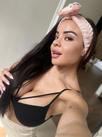 valeriacruzz