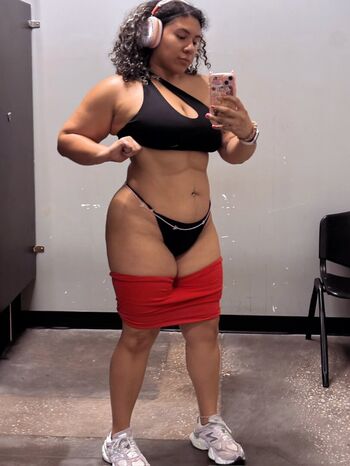 Full leaked Valeriezun private onlyfans photo