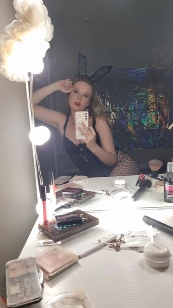 Full leaked Valeriya asmr private onlyfans photo