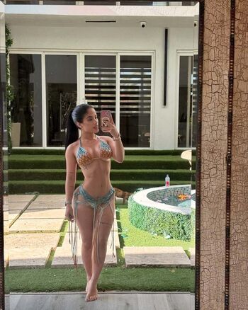 Full leaked Valeryosunavv private onlyfans photo