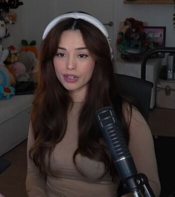 Full leaked Valkyrae private onlyfans photo