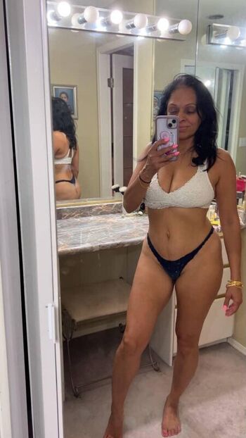 Full leaked Vancitymami page private onlyfans photo
