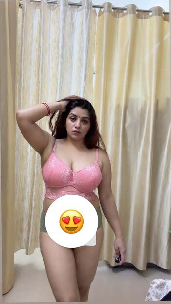 Full leaked Vandana pathak private onlyfans photo