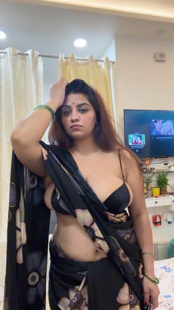 Full leaked Vandana pathak private onlyfans photo